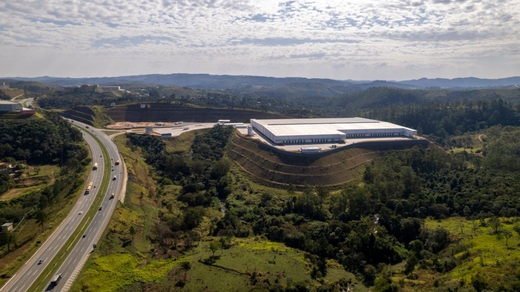 Galpão para alugar na raposo tavares